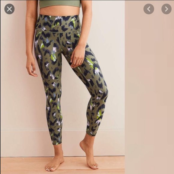 Aerie Cheetah Print Workout Leggings M 